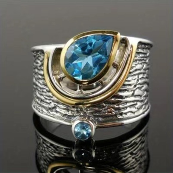Gorgeous Vintage-Style Water Drop Zircon Finger‎ Ring - Picture 4 of 4